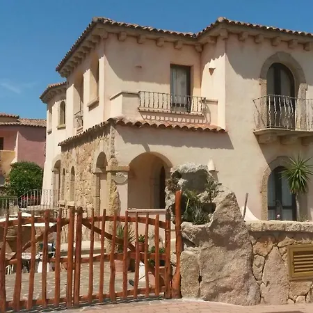 Rosa Fronte Mare Villa *